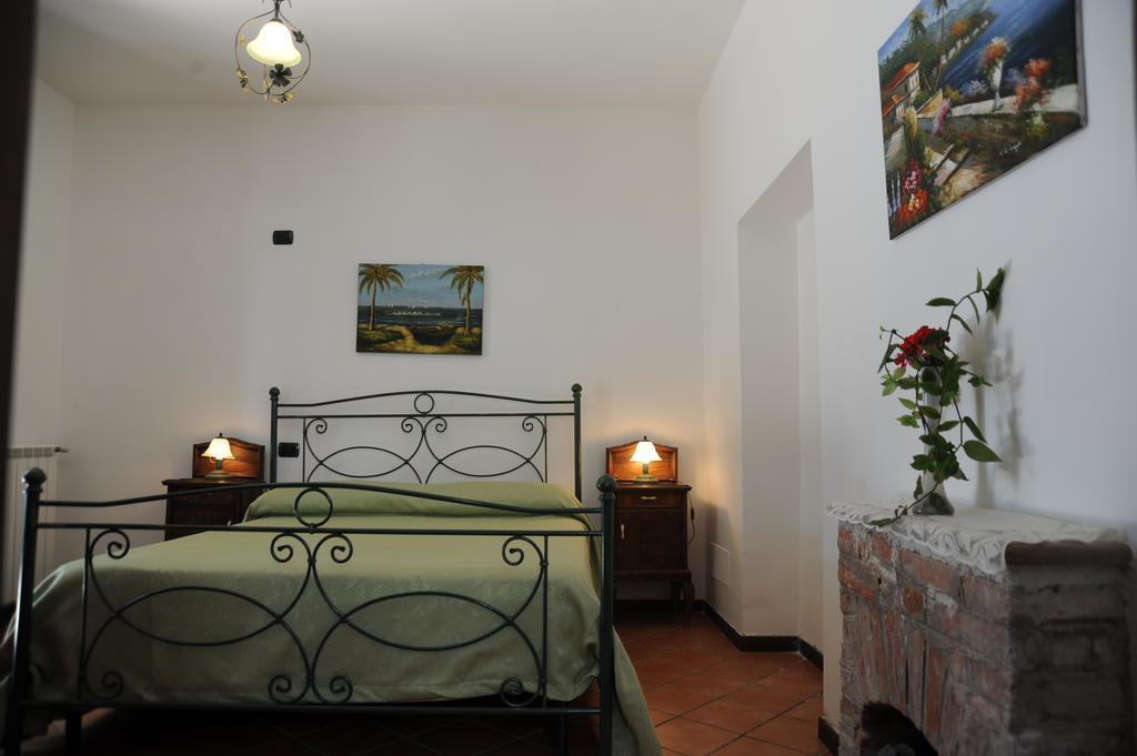 Agriturismo La Focazza Villa อาเชอา ห้อง รูปภาพ