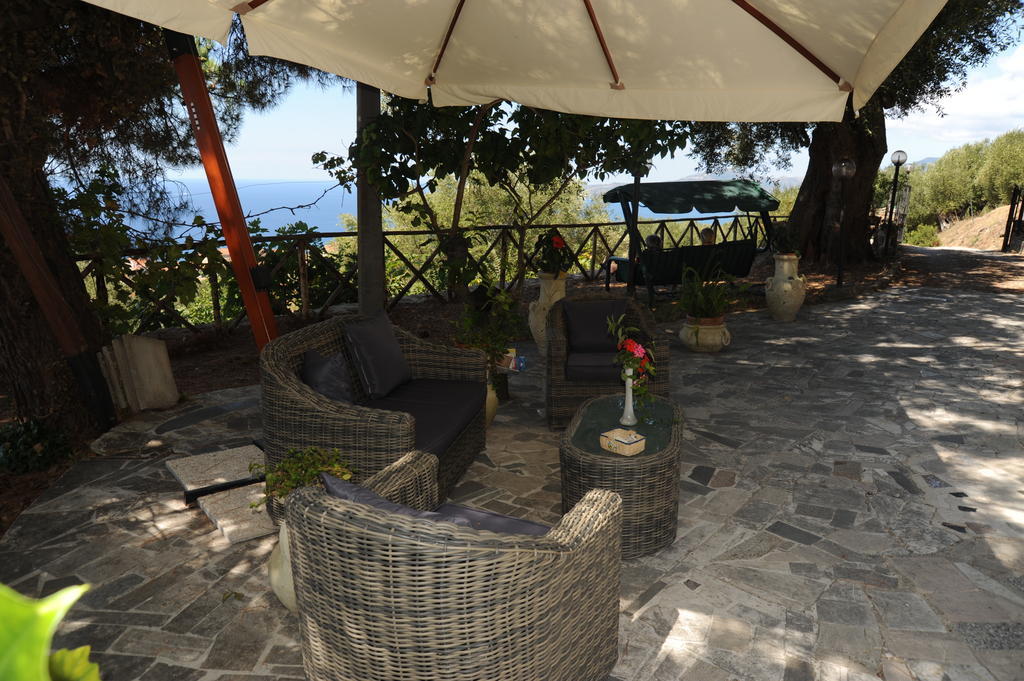 Agriturismo La Focazza Villa อาเชอา ภายนอก รูปภาพ